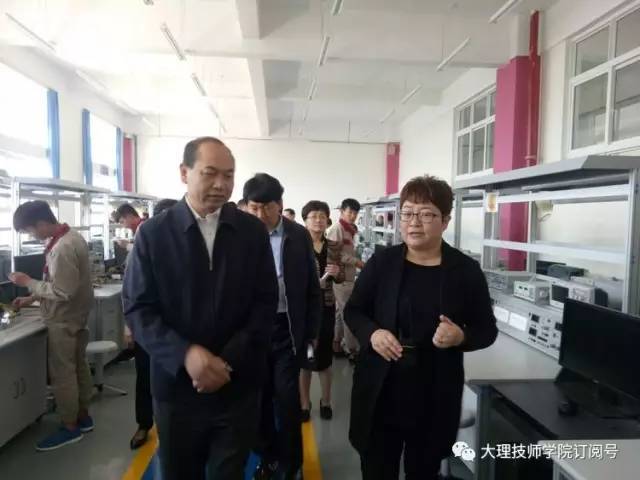 【头条】人社部邱小平副部长到大理开展集中调研,实地考察大理技师