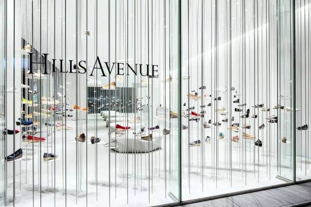 日本东京Hills Avenue白森林概念的鞋专卖店设计_手机搜狐网