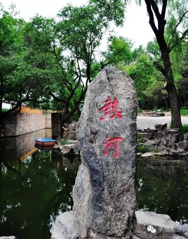 有杭州西湖的苏白二堤,浙江的烟雨楼,江苏的金山寺,杭州的陆合塔造景