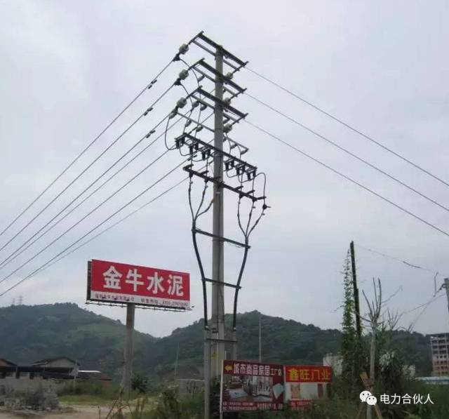 在架空線改為入地敷設處大部分會採用電纜終端杆(塔)或電纜終端站(場)