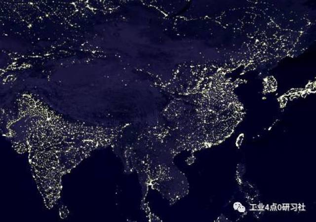 夜间卫星图看发达程度,为何印度比中国亮灯面