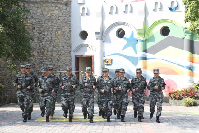 宣誓詞 永輝退伍軍人協會會旗授旗儀式 軍魂規整 塑軍魂,揚國威