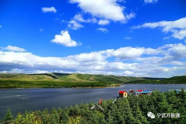 山西寧武暖泉溝旅遊景區位於忻州市寧武縣餘莊鄉,平均海拔1800m,總