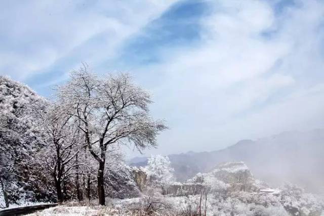 深情朗誦 《沁園春·雪》,氣勢恢宏,豪情萬丈!