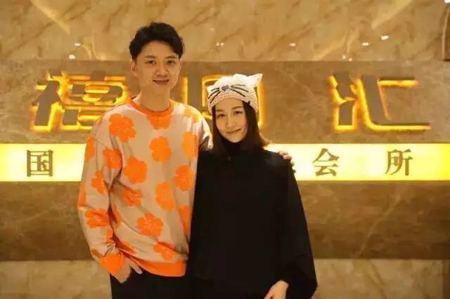 山东电视台李鑫的老婆图片