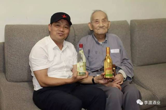 【老表懷舊】酒界泰斗秦含章110歲的一