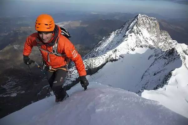 世界最強速攀登山家珠峰墜亡英雄的傳奇一生落幕