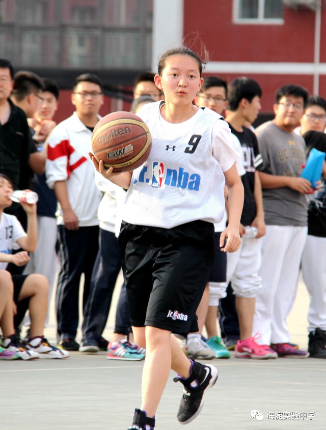 海淀实验中学篮球图片