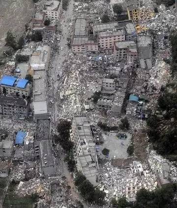 四川汶川特大地震災後恢復重建的