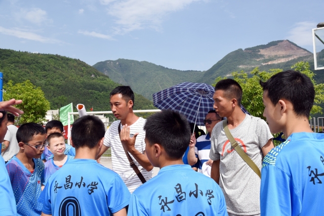 精彩!北川2017年中小學生排球錦標賽在擂鼓小學打響