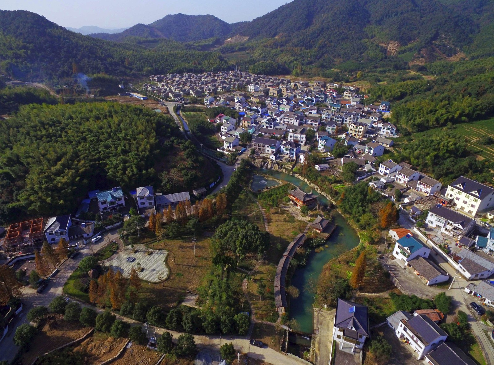 520公益相親|愛情班車駛進毛岙村 以山為媒,一起去愛吧