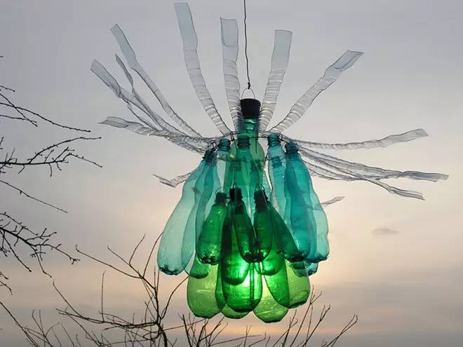 环保大创意大艺术饮料塑料瓶艺术作品欣赏