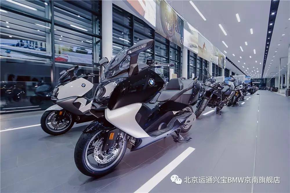 bmw摩托车中国在北京市的一家全功能型授权经销4s店,集宝马摩托车销售