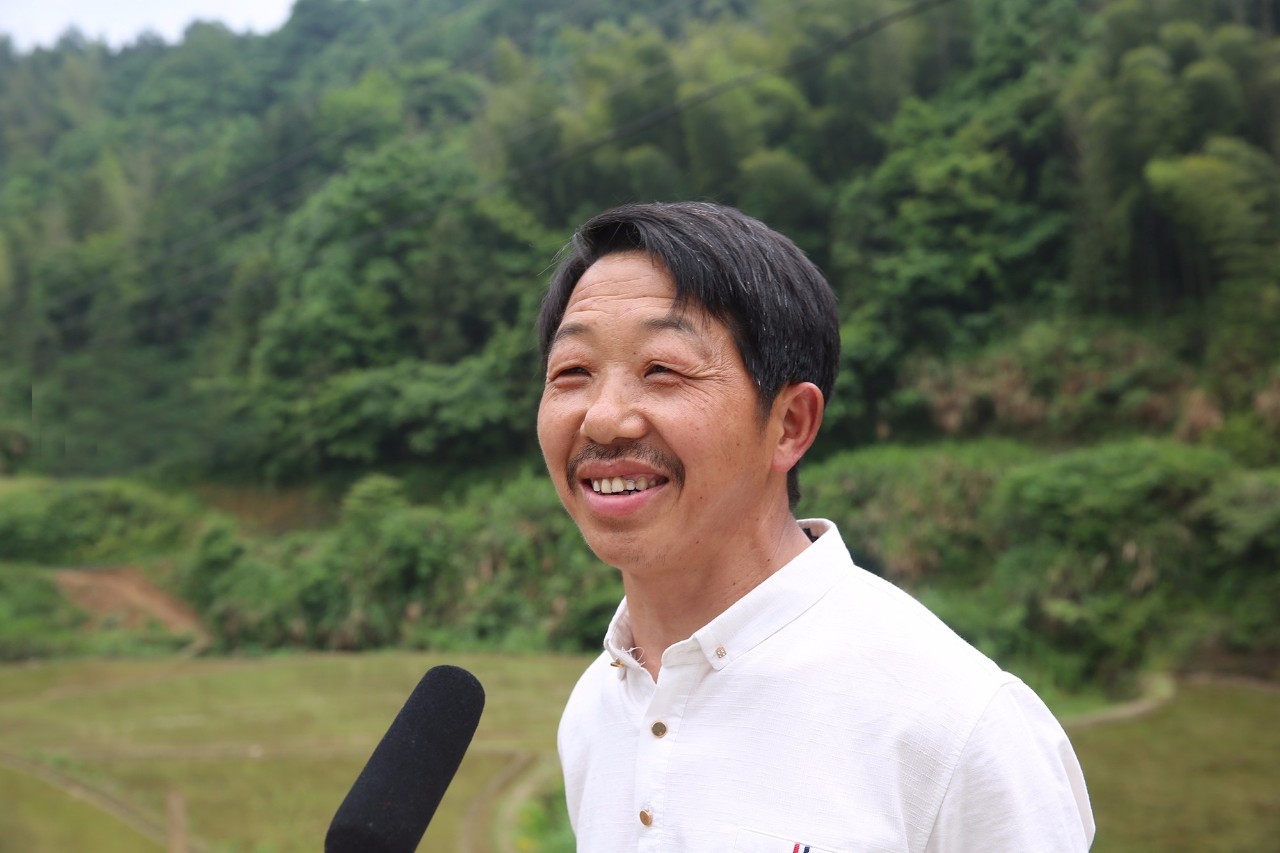 喂竹鼠,產幹筍,養泥鰍,發電.黃材這個貧困村脫貧有實招 !