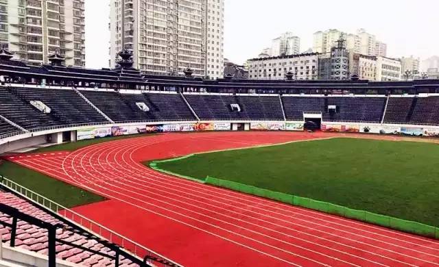 贵州凯里体育馆图片