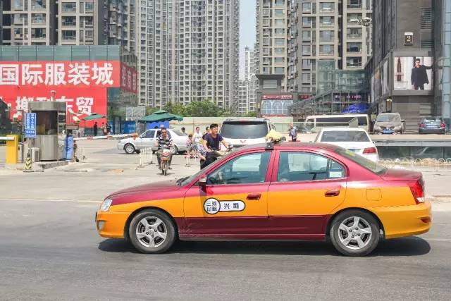 三河出租车图片
