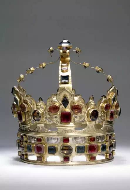 冠冕royal crown