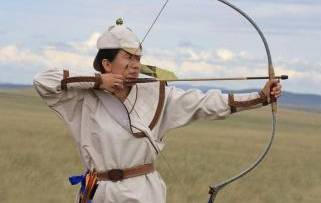 蒙古族牛角弓制作工艺:沉寂半个世纪后华丽苏醒