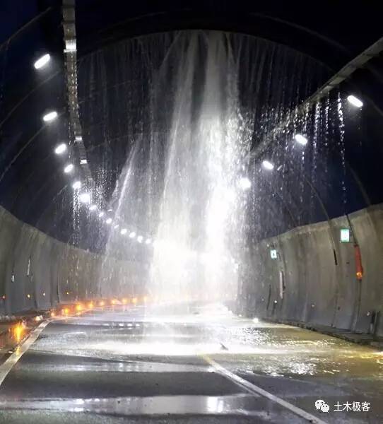 珠海石景山隧道渗水图片