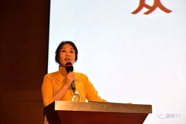 中國服裝設計師協會副會長吳海燕女士;東華大學教授,博士生導師劉瑜