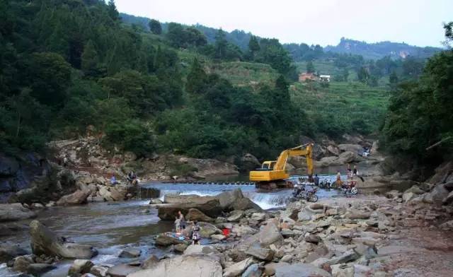 巴中市通江县龙凤场乡环山村巴中市通江县澌波乡苟家湾村巴中市通江县