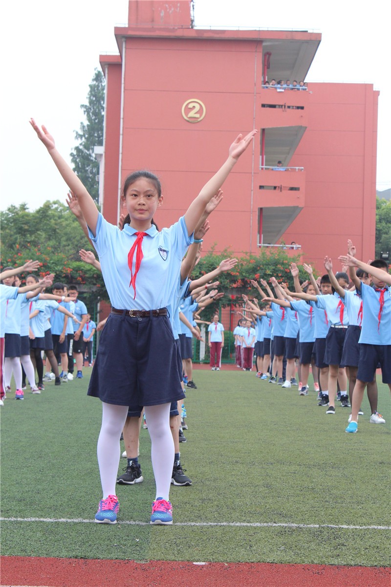 苏民学校陈彦英图片