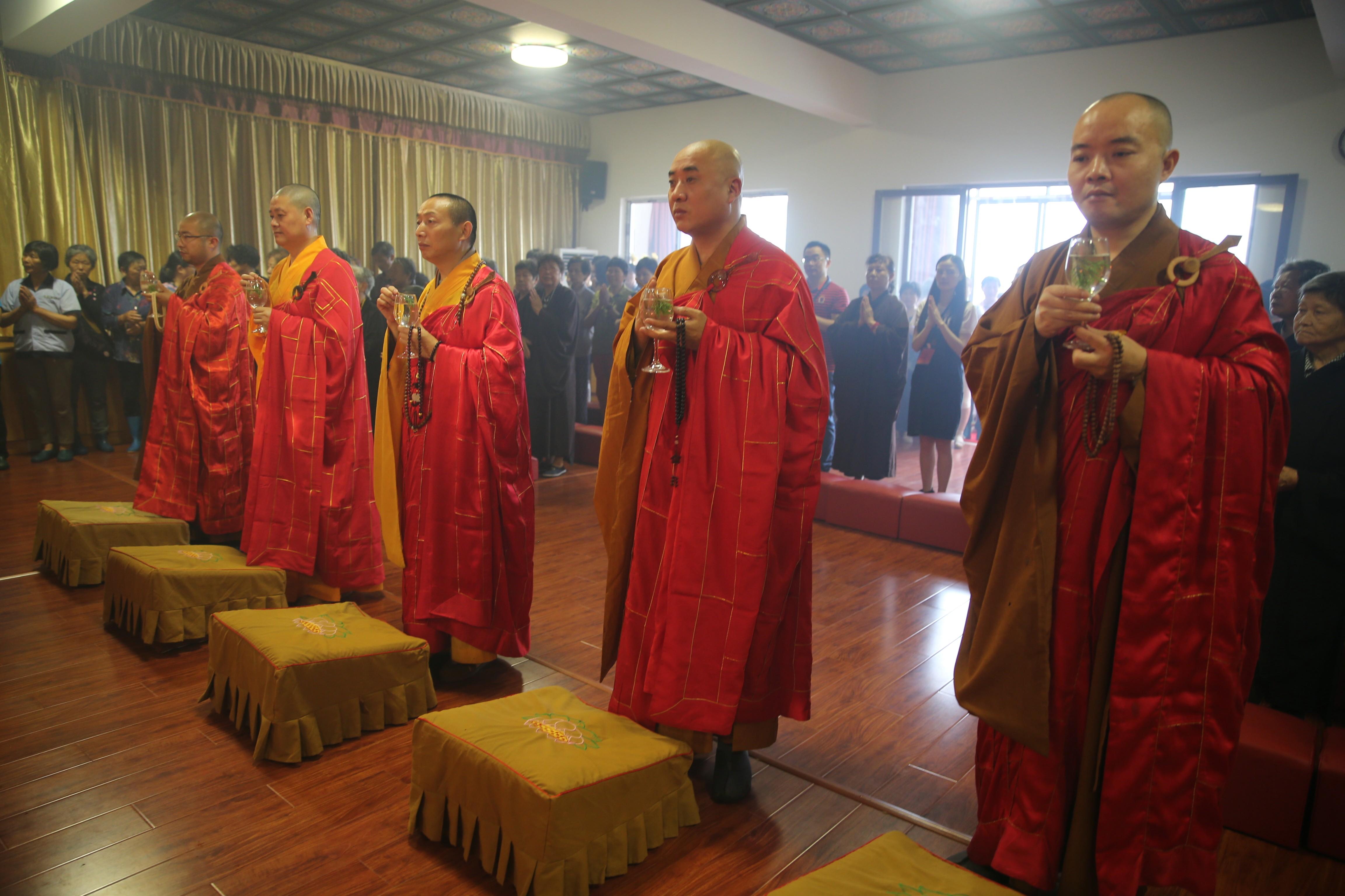 苏州白云寺举行念佛堂落成暨地藏菩萨圣像开光法会