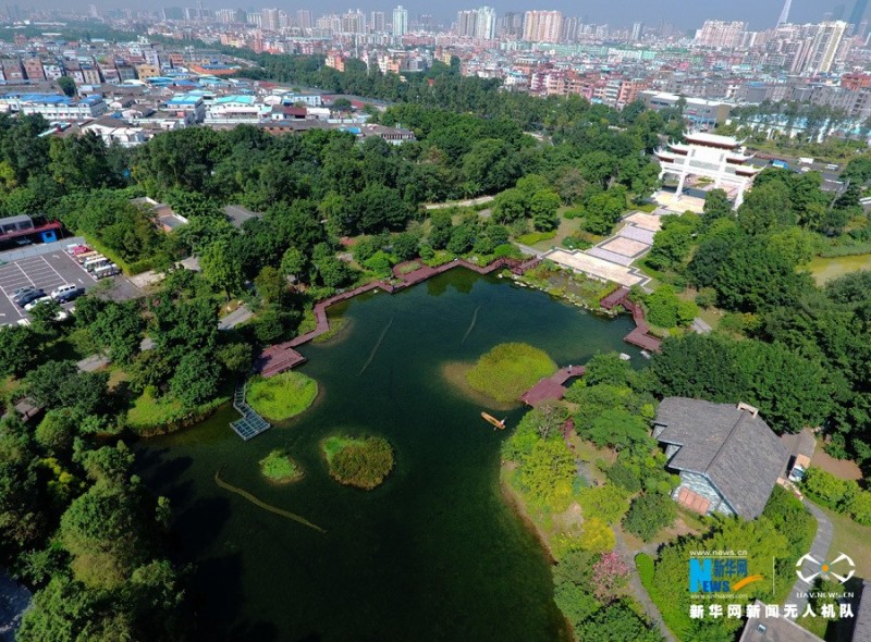 位于白云山西麓,是广州市重要的小型水库,总库容668立方米