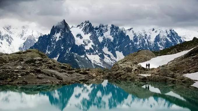 不凡之旅歐洲之巔的獻禮7日環勃朗峰騎行3個國家8條峽谷數不清的山峰