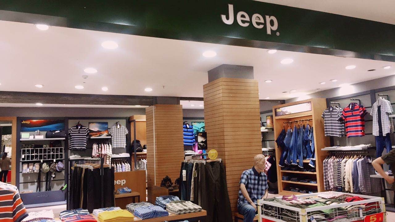 长沙jeep服装专卖店图片