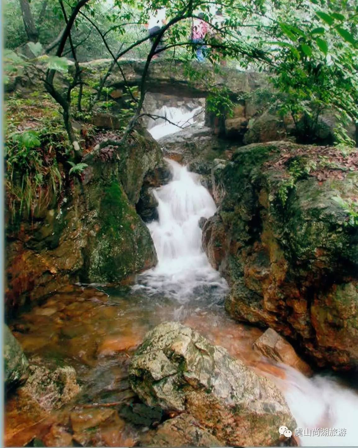 秦坡涧秦坡涧,位于虞山北麓三峰寺附近,是虞山北部众涧中最长,水势最