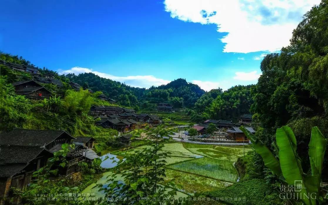 木楼!侗歌!天柱美丽乡村吸引游客来