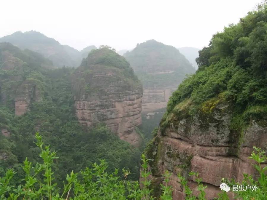 壽仙谷是省級風景名勝區,位於武義縣西南部的王宅鎮石井裡村,距武義