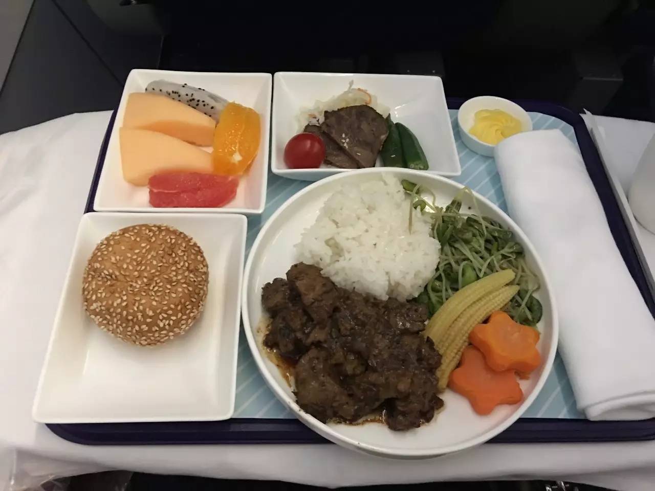 东海航空餐食图片