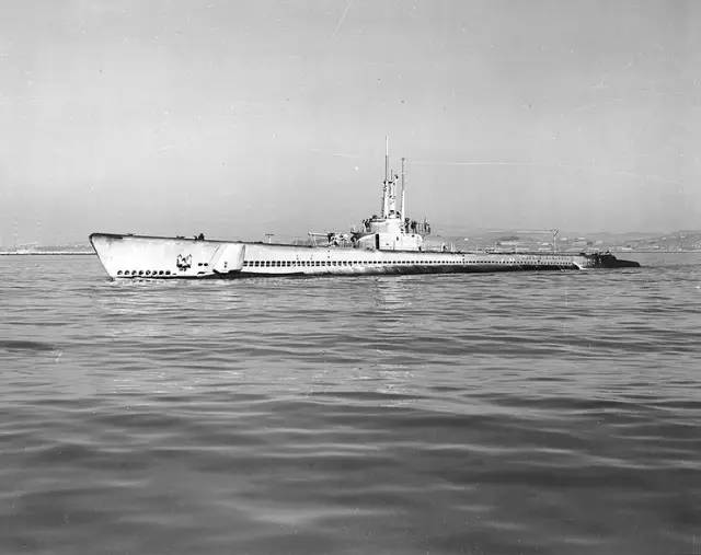 二战小型潜艇图片