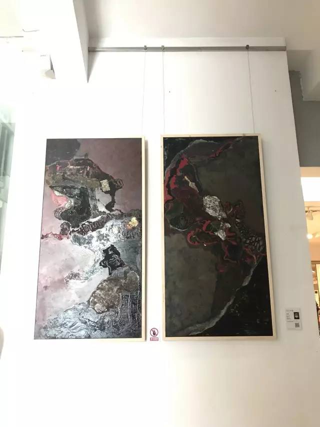 胡永炫《冥思 漆画 120×74cm×2 2017年 指导老师:朱斌 作品