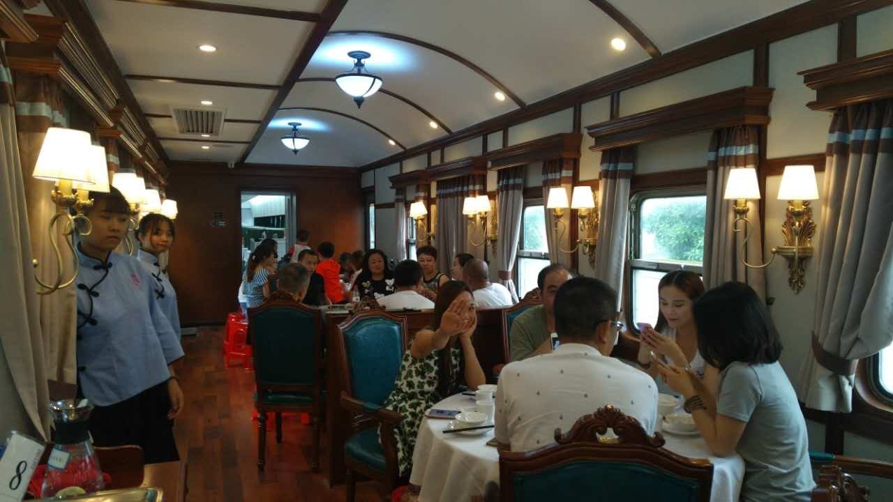 美食攻略衡阳绿皮火车主题餐厅第四期