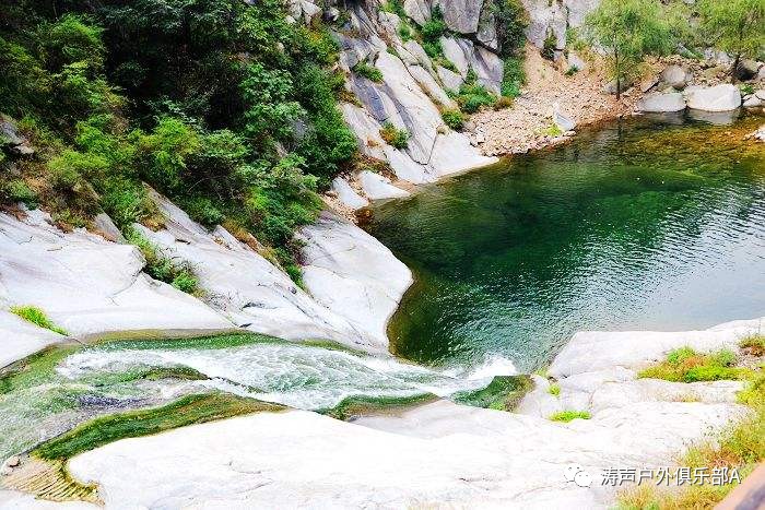 地址:平頂山市魯山縣堯山鎮想馬河村境內在週末的假日裡遠離城市的