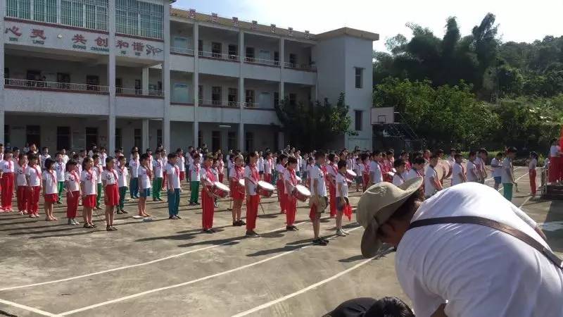 顶天立地平阳巫姓氏纪录片拍摄第10站广东丰顺平阳小学