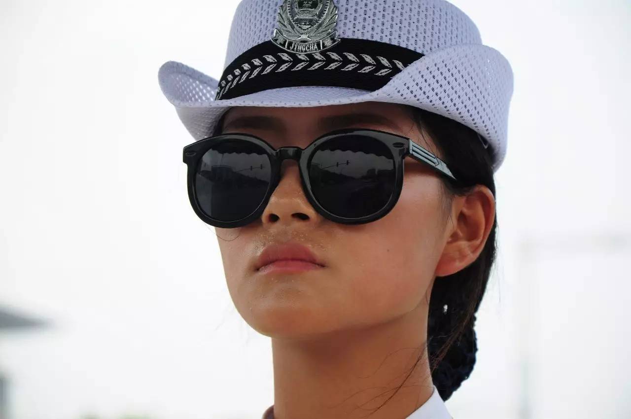 女民警衬衣图片