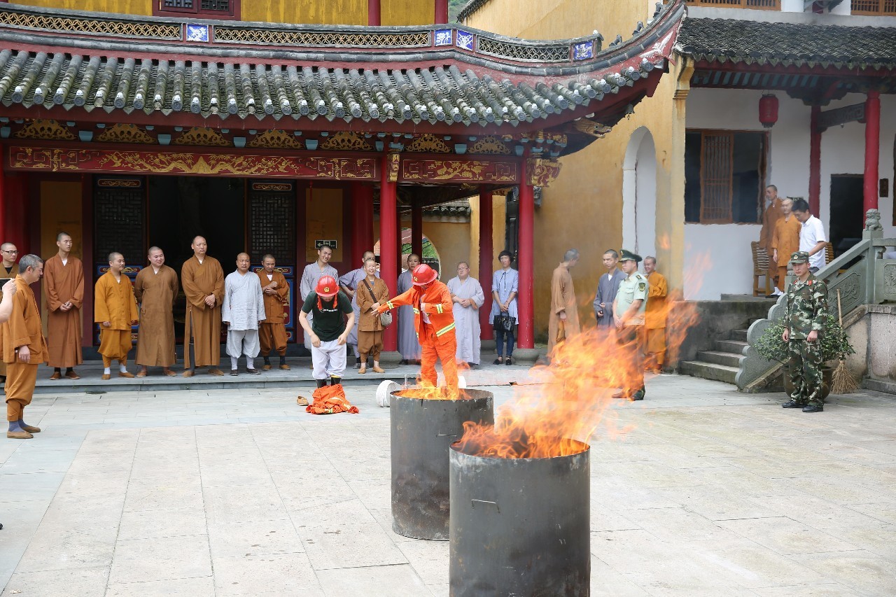 象山县玉泉讲寺图片