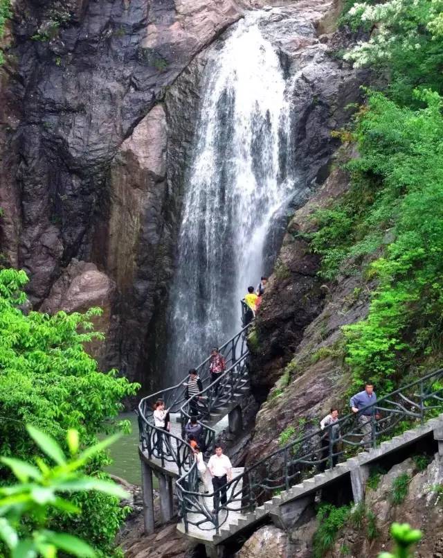 浙江舞龙峡景区图片