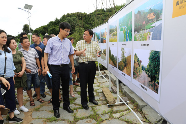 柯桥区交通运输局周永江副局长详细地分享"四好农村路"建设经验及取得