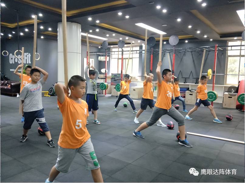 crossfit青少年體能訓練班開課了