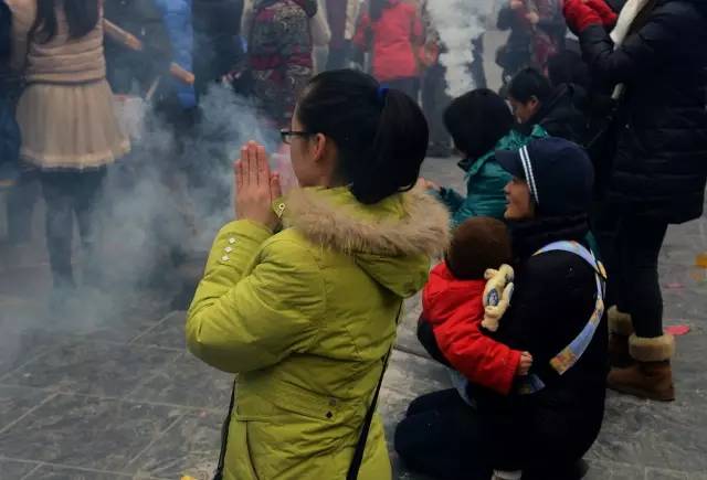 北京燒香祈福哪兒最靈來這些地方就對了