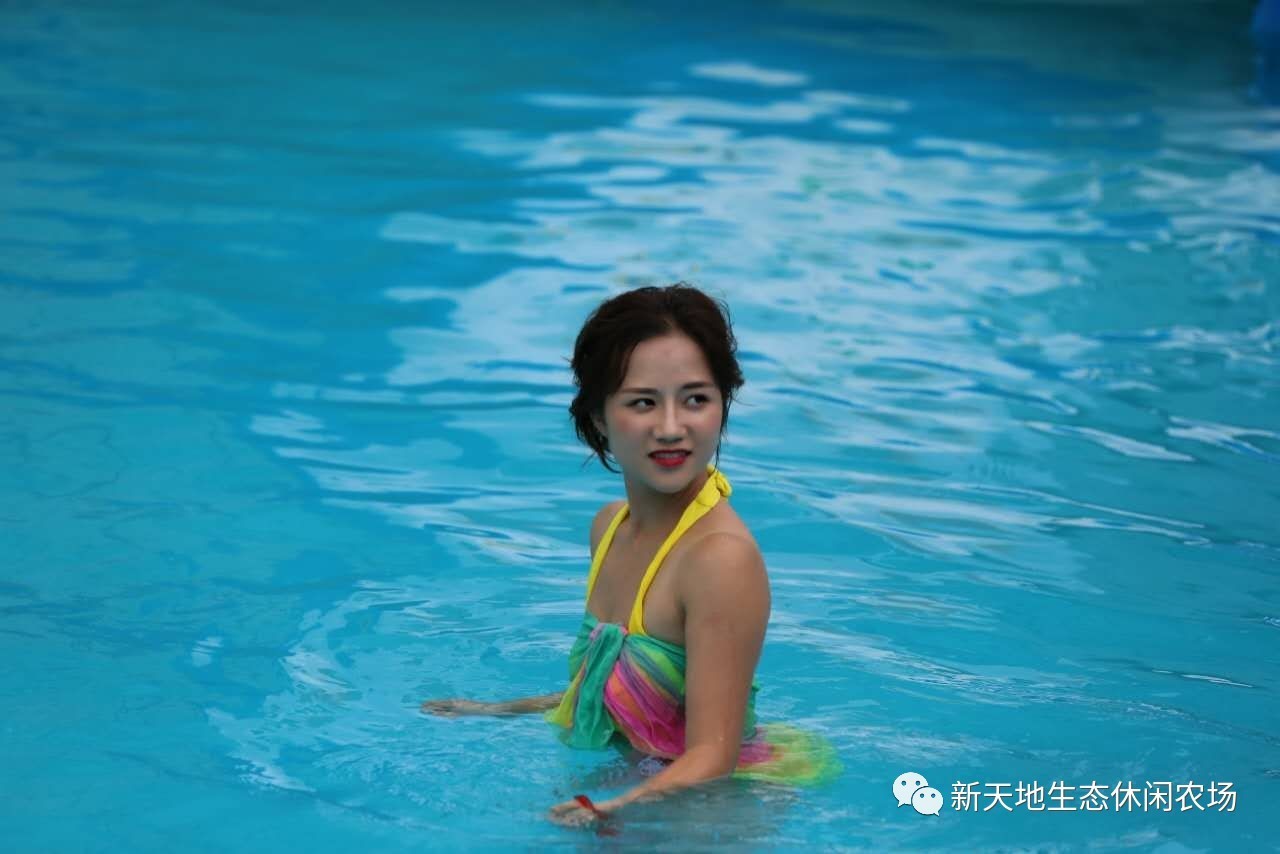 泳装美女中国比赛图片
