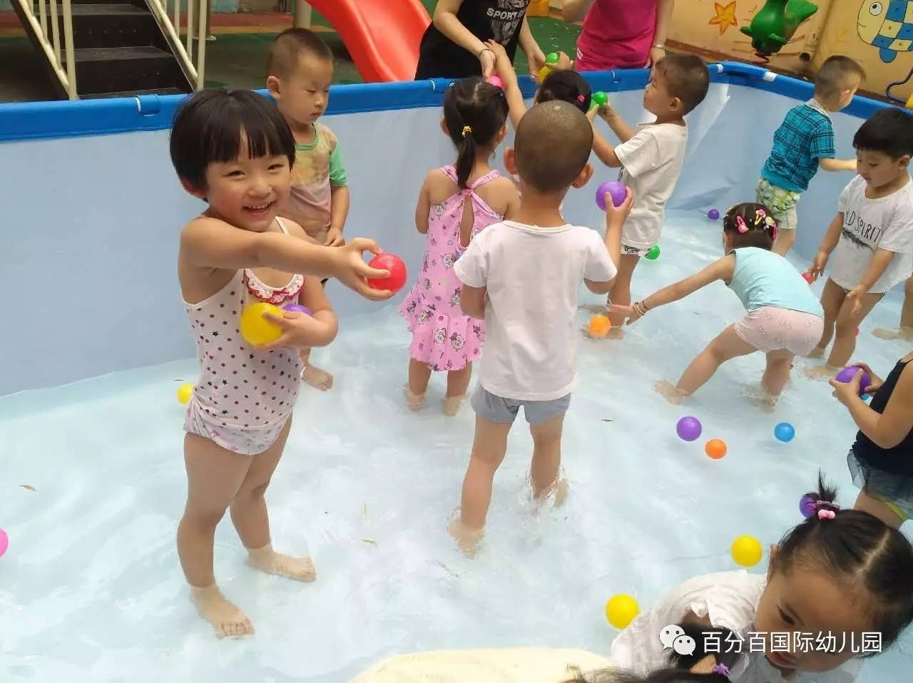 百分百幼兒園夏日玩水樂翻天