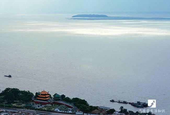 湖南湖北以什么湖为界(湖南湖北是以什么湖为界)