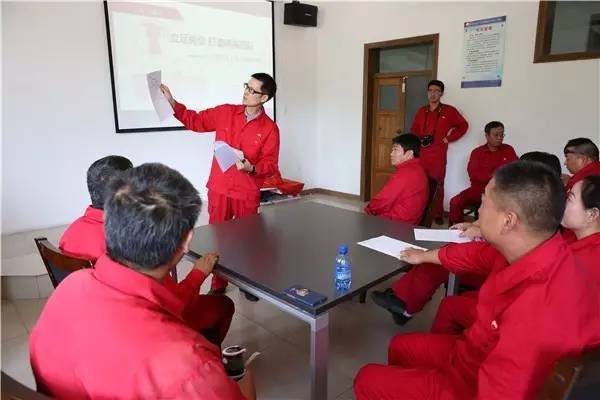 采油技师述职报告_采油技师教案怎么写_如何写技师论文