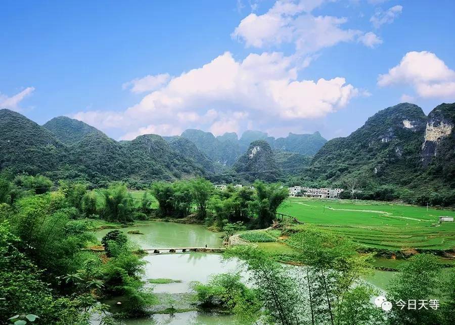 都康鄉田園風光▲天等鎮獨秀峰天等縣雖地處亞熱帶季風氣候區,但